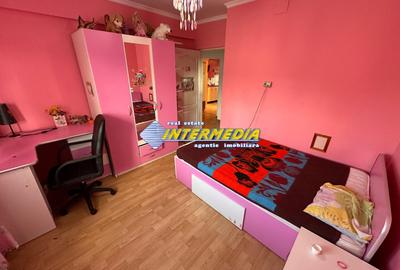 Vanzare Apartament 4 camere Deco CETATE Mercur 2 bai 90 mp cu balcon si pod - 19