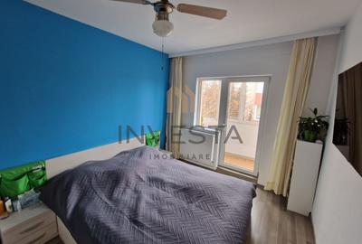 Apartament cu 3 camere decomandat, mobilat în Zorilor