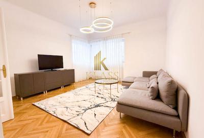Apartament cu 3 camere decomandat, mobilat în Universitate