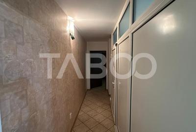Apartament 3 camere cu balcon mobilat utilat zona Rahovei Sibiu - 10