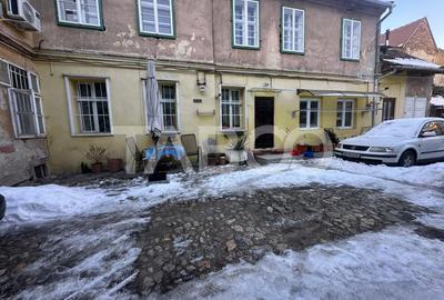Garsoniera de vanzare cu 1 loc de parcare in curte Podul Minciunilor - 6