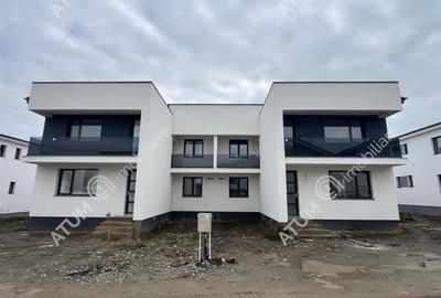 Casa cu 4 camere 2 bai curte de 50 mp zona Calea Cisnadiei Sibiu - 1