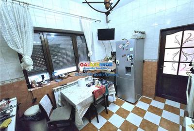 Casa 5 camere Crangasi | 210 mp | P+1+M | curte libera 350 mp | metrou - 17