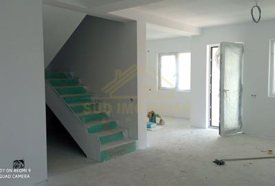 Duplex 7 camere -curte 150mp finalizata Leordeni - 6
