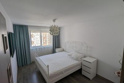 Langa Mall Coresi, in complexul Urban, 2 camere mobilate, 550 euro/luna - 4