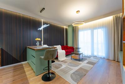 Apartament cu 2 camere semidecomandat, mobilat în Florești