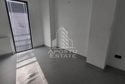 Spatiu comercial de inchiriat, 221 mp, centru Dumbravita - 16