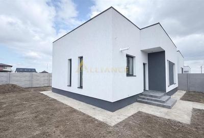 Casa Individuala - 3 camere - 2 bai - 250mp teren - 2