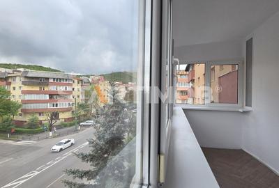 Apartament cu 2 camere decomandat în Răcădău
