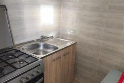 Pta Muncii / Cal Calarasi / 3 min Metrou / dec / bl 1995 / - 3