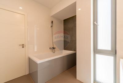 Casa de lux cu piscina de vanzare in White House Residence - 16