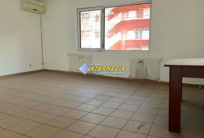 Spatiu de birouri I Cetate I 37 mp I de inchiriat I grup sanitar I - 1