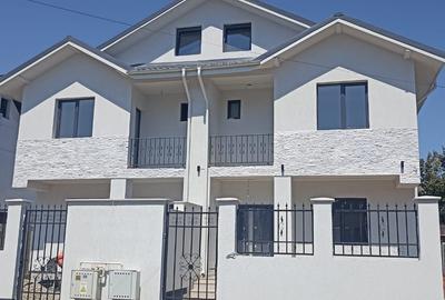 Inchiriere vila duplex 160 mp prima inchiriere Bragadiru Haliu