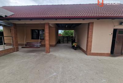 Casa individuala de vanzare cu 5 camere si teren de 2543 mp - Izvin - 14