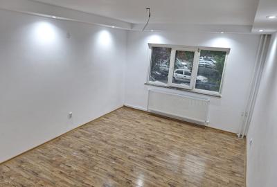 Parcul Nord- 2 camere decomandate- renovat acum, modern - 3