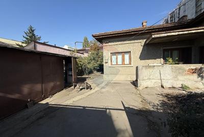 Teren 1100 mp si Casa Strada Luica Sector 4 - 7