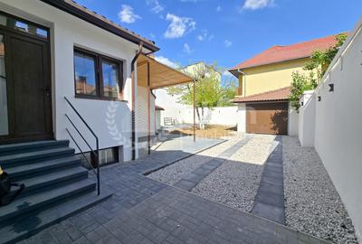 Casa renovata 168mp utili | Teren 299mp | Semicentral | Piata Abator! - 1