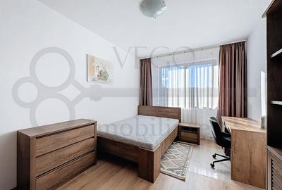 Apartament cu 3 camere semidecomandat, mobilat în Zorilor