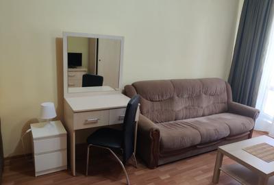 Închiriere Garsonieră 34 mp, decomandată, Titan – bloc reabilitat, etaj 8/9 - 2