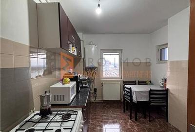 Apartament 3 camere cf 1 decomandat zona Micro 3 - 7