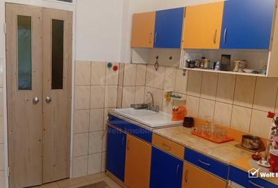 Apartament 2 camere la etaj 1 | Decomandat | 54 mpu | Zona IULIUS - 8