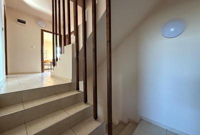 Casa spatioasa,perfecta pentru locuit sau investitie - 14