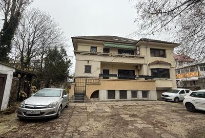 Apartament in vila /rezidential/office /spatiu comercial - 1