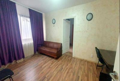 Apartament cu 2 camere nedecomandat în Podu Roș