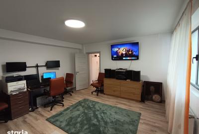Apartament cu 2 camere decomandat, mobilat în Apărătorii Patriei