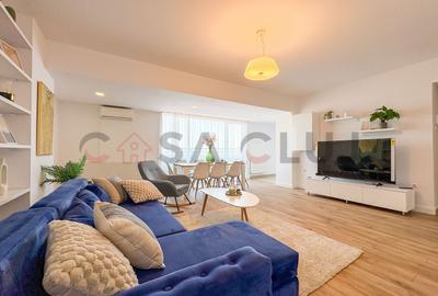 Penthouse cu 5 camere semidecomandat, mobilat în Bună Ziua