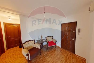 Apartament cu 3 camere de vanzare in zona Central