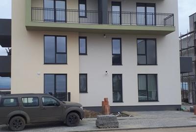 Proprietar, apartament in bloc nou, 2 camere, 53mp, loc parcare - 10