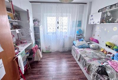 Basarabia/Chisinau 3 camere in modul de 2 apartamente, bloc 1986, Proprietar - 8