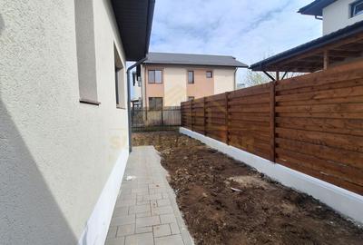 CASA INDIVIDUALA P+1+POD- 350 MP TEREN-STR.SCOLII - 23