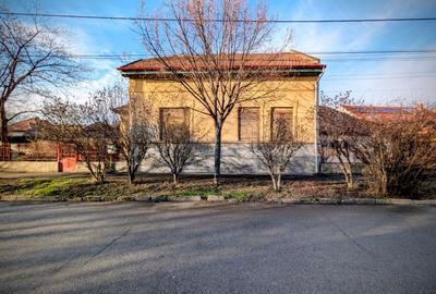 Casă individuală cu 3 camere în Telegrafului