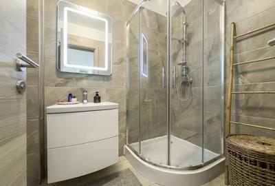Apartament 2 camere Mamaia Nord - Alezzi Resort - Spa, Piscina, Sala - 11