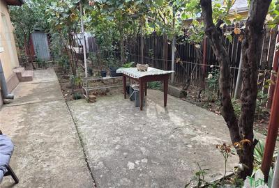 In exclusivitate Piata Veteranilor casa individuala  7 min de metrou - 6