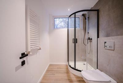 4 camere| terasă 40 mp| PIATA  VICTORIEI - 11