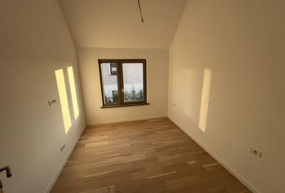 Casa cu 5 camere - Dumbarvita - 20
