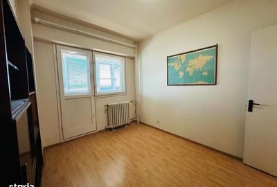 Apartament cu 3 camere decomandat în Colentina