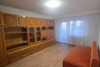 Apartament cu 3 camere, decomandat, balcon, zona Kaufland Manastur - 2