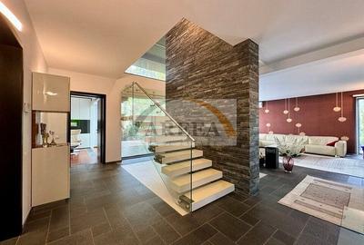 Vila lux de vanzare in cel mai dorit complex din Erou Iancu Nicolae-locatie rara - 8