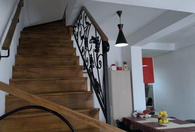 Apartament 3 camere, situata central Str. Cuza voda - 14