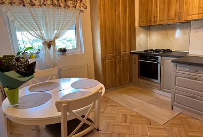 Apartament cu 2 camere decomandat în Dorobanților