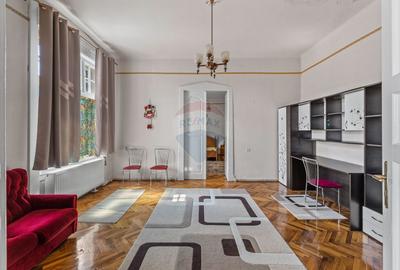 Apartament cu 3 camere zona Boul Roșu - 1