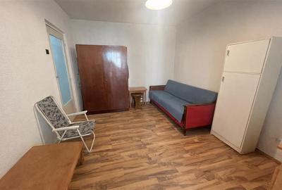 Garsoniera cu balcon etaj 1 zona Valea Aurie - 1