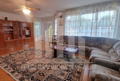 Casa individuala | De inchiriat | 320 mp | 750 mp teren | Cetate - 2