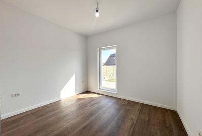 De vânzare duplex 1/2, stil cubic, despărțit prin camera tehnică, Sanandrei. - 20