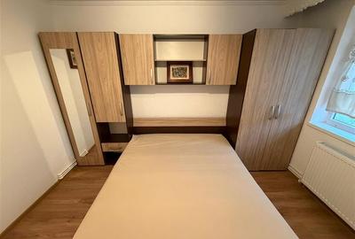 Apartament 2 camere, 45mp, zona Sud - mobilat - utilat - etaj 3 - 5