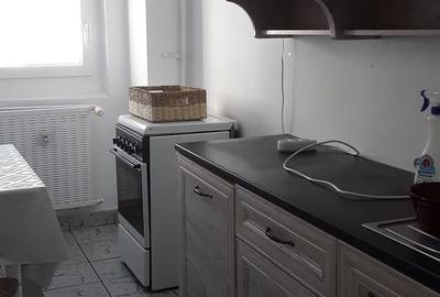 Nerva Traian-Mircea Voda-metrou Timpuri Noi - 1